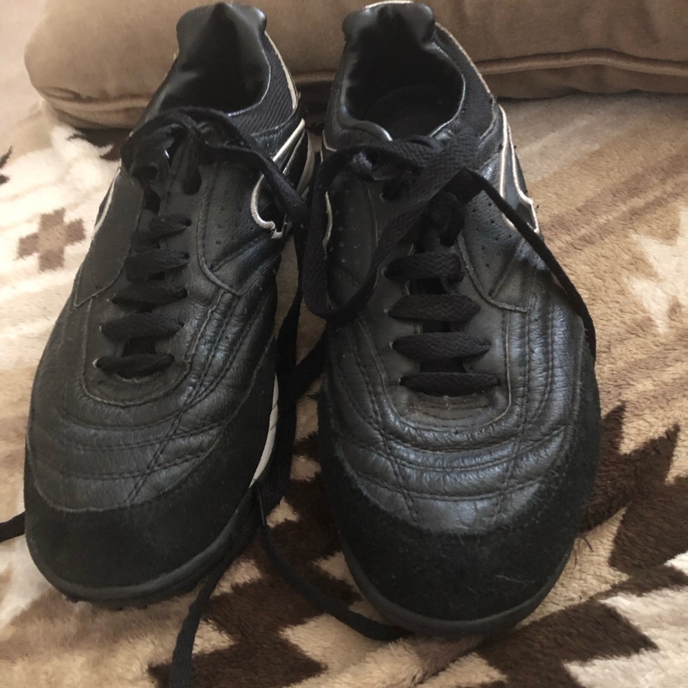 4-sale Kronos Leather & Vinyl Sneakers- 610 $50 or $45 w/offer